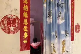 "不把姑娘嫁出去，以后谁管她" 河南55岁老人娶20岁智障新娘背后：女方家3亩田，年收入一千多元图片