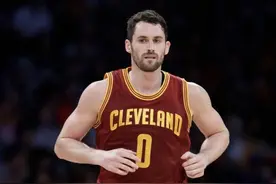 NBA本土白人球星几近绝迹！乐福是近三十年唯一本土白人球星图片