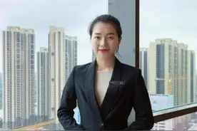 90后"国宴级服务员"姚碧，参与3次国宴服务，23岁负责现场指挥图片