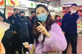 张柏芝又怀孕了？现身菜场买菜小腹凸起明显，被曝丢三落四图片