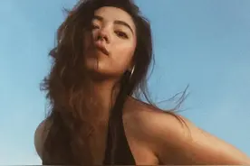 她是越南95后颜值天花板？张柏芝的颜，卡戴珊的身材……酸了图片