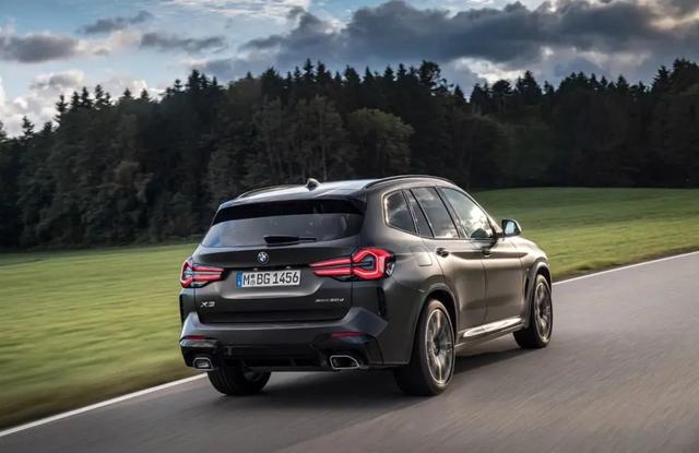 2022款宝马x3现身,黑红内饰 新套件,真帅气(宝马x3有哪些颜色可选)