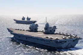 女王号航母远征南海，英舰长公然放话：和辽宁舰打一仗必定是我赢图片