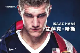 这应该是现在CBA最高的球员吧，球风非常NCAA啊图片