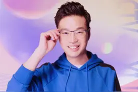 春晚《大扫除》主演王迅：母亲意外离世，年年除夕是心痛图片