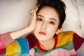 包包里常放4样东西的，一般都是讲究的女人，你有几样？图片