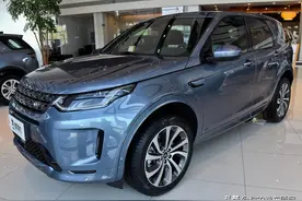 价格亲民豪华入门，四驱自动挡有7座的SUV，带你看路虎发现运动版图片