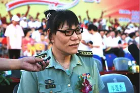 郑海霞现状：结婚十年无子，双腿变形，丈夫三年没有音讯图片