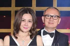 关之琳前夫拥百亿身家，被曝下月开拍卖会，一瓶洋酒收藏值七千万图片