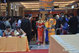 满汉全席竟然有320道菜，你以为有108道菜，那只是你以为的图片