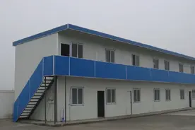 危险！这样的彩钢板房千万不能住！图片