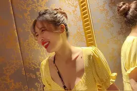 真正的泫雅风来了！学会了她的小窍门，你也能把春天穿在身上图片
