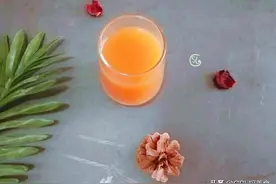 做桃汁饮料直接榨成汁？这个才是正确做法，冰凉爽口，比买的好喝图片