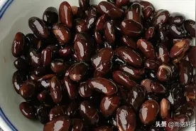 补药一堆不如黑豆一把，教你黑豆养生的吃法，常吃身体好处多图片