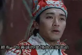 被捉奸、告上法庭，58岁周星驰单身背后，是母亲阻挠还是太花心？图片