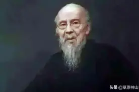 不忍回顾：爷爷喂猪记图片