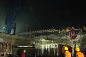 修复一座受损桥梁需要多长时间 只要6.5个小时图片