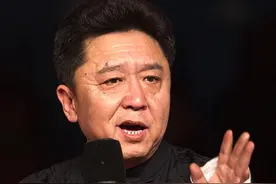 于谦请来半个朋友圈拍电影，上映时被冷落，2年后却被吴京带火了图片