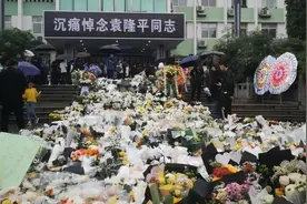 今天，送别袁隆平院士图片