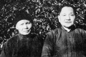 邓小平与继母夏伯根：两人相差仅差5岁，母子情深五十载感动世人图片