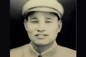 1952年，刘青山、张子善事件，面对众人求情，毛主席：严惩不贷图片