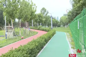 讲奉献 比担当丨区体育局：完善体育设施 推动全民健身图片