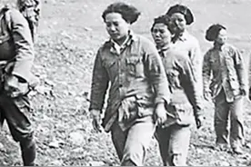 中国红军首位女师长胡筠：曾是彭总上级，为干革命与地主家庭决裂图片
