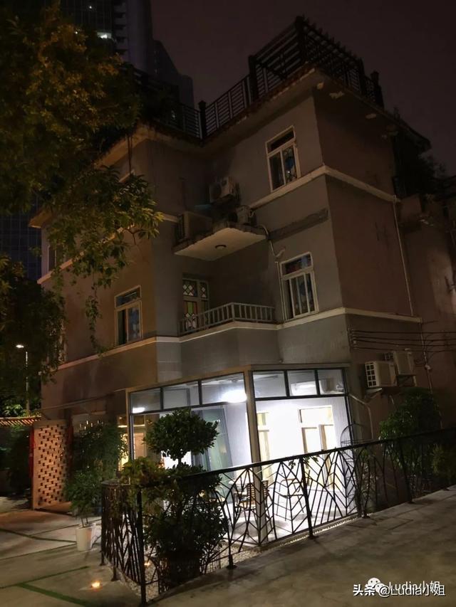 花胶乌鸡炖天山雪莲 花胶炖乌鸡的功效