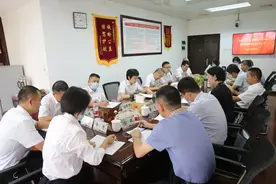 李小东检察长带队到我院指导党建工作图片
