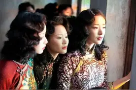 金陵十三钗唯一幸存者，代替女学生遭日军欺辱后，晚年生活如何？图片
