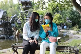 扬大两位新生的“神奇缘分”同年同月同名同班同宿舍图片