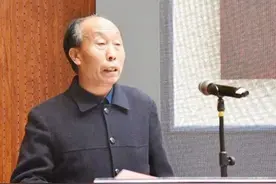 13岁男孩捡到一枚玉玺，上交后获20元路费，45年后专家再次上门图片