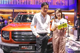 TVB三届视帝罗嘉良跨界评哈弗大狗 车评人内味儿够足图片