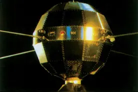 历史上的今天：1970年4月24日，我国第一颗人造地球卫星上天！图片