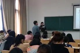 教育专家道出实情：高考时，能逆袭成黑马的学生，为何大多是男生图片