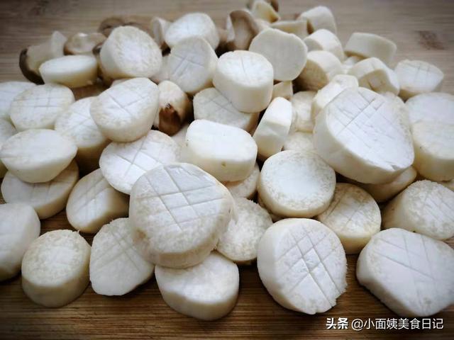 瀹冩槸鈥滄皑鍩洪吀鈥濆惈閲忓緢楂樼殑钄彍锛屽ぉ鐑捀鐫€鍚冿紝鍋ヨ劸寮€鑳冿紝瀛╁瓙鐖卞悆