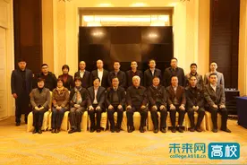 詹天佑班工作指导委员会成立图片
