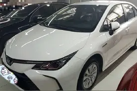 油耗仅为4升的2021款双擎卡罗拉，动力真的够用吗？图片