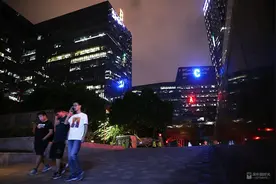 深圳的欲望，都藏在科兴科学园的夜里图片