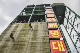 韩国海军部队发生集体性拷问事件，受害者被性侵时要大喊“感谢”图片