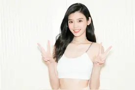 奚梦瑶又穿火了一种衣服，叫“健美服”，时髦又显瘦，谁穿谁好看图片