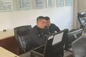 砸车泄愤被拘留图片