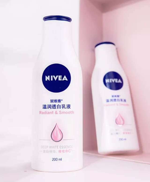 李佳奇推荐身体乳保湿