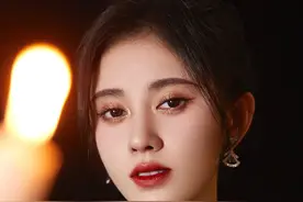 第9期 鞠婧祎 无水印-全面屏手机壁纸图片