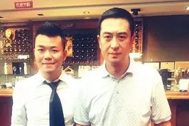 徐州硬汉演员开火锅酒馆！沈腾给他搓背，邓超被他逼着吃盒饭…图片