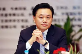 黄光裕出狱，国美抱上拼多多大腿，马云要小心图片