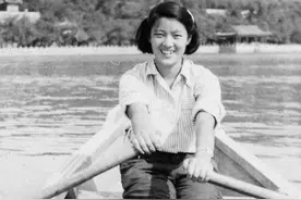 姥姥是上海著名交际花，母亲是一代名媛，唯独她不愿承认自己身份图片