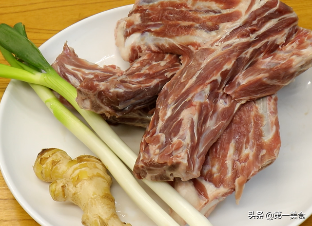 年底聚餐硬菜羊蝎子！1炒2炖3焖才够味，麻辣过瘾，十斤不够吃