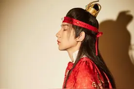 王源穿古装扮起了多情公子贾宝玉，公子世无双图片