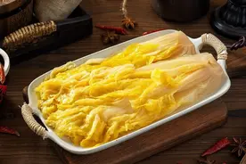 腌酸白菜，老师傅教了3个窍门，简单实用，入冬了别忘在家腌一罐图片